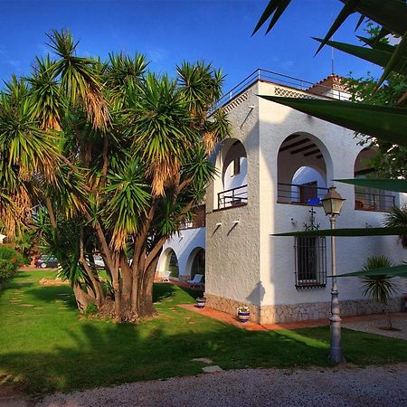 Hotel Capri Сіджас Екстер'єр фото